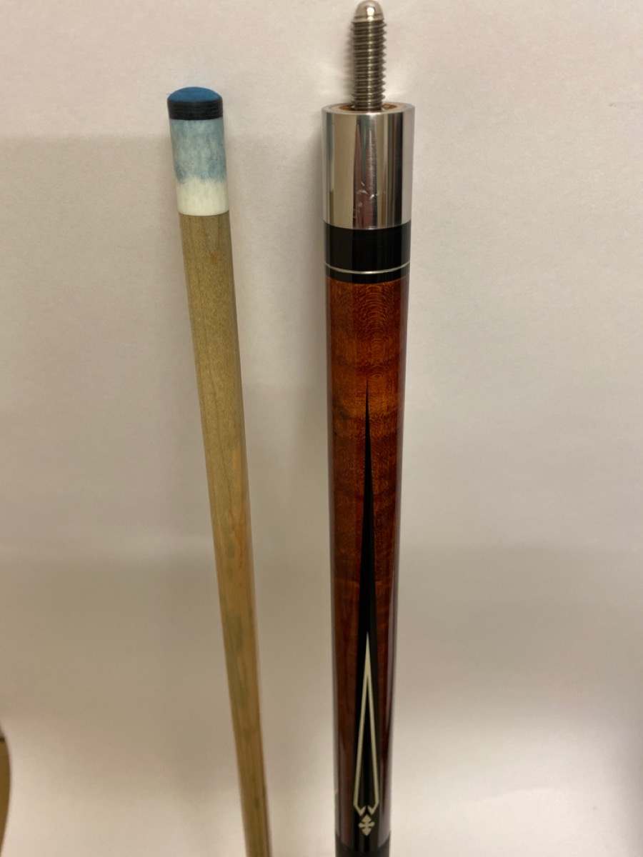 PURE X, 147 POOL CUE W/CASE 20OZ. Very Good Capital Pawn Salem OR