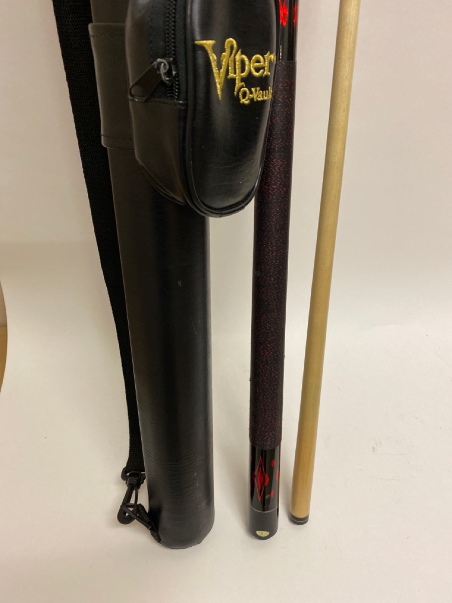 VIPER 19OZ. POOL CUE, WITH VIPER CASE. Brand New Buya