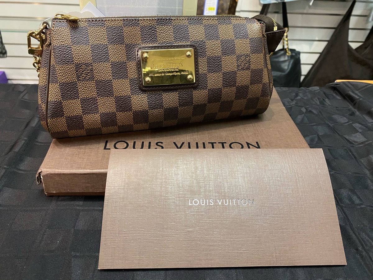 LOUIS VUITTON Handbag POCHETTE EVA - DAMIER EBENE Very Good | CashCo Pawn | San Diego | CA