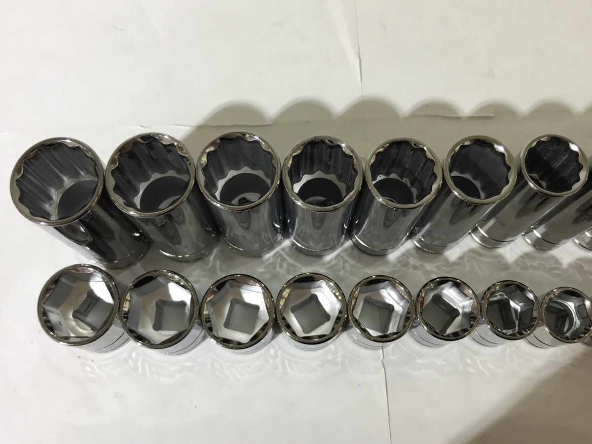 BluePoint Metric Socket Set of 26 (13 are deep) Very Good Buya