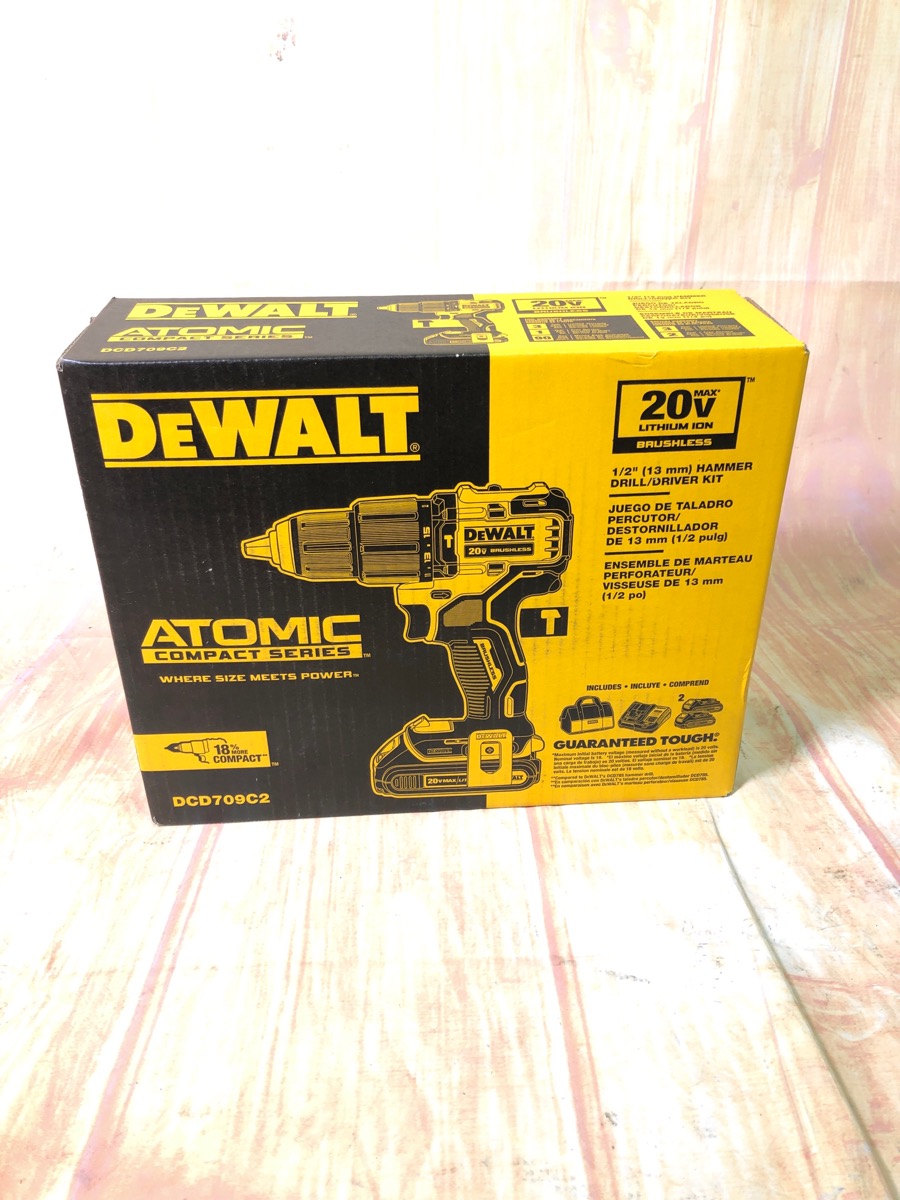 CORDLESS DRILL DEWALT MODEL DCD709C2, SERIAL NUMBER QR0047W0577HL Like New Beach City Pawn