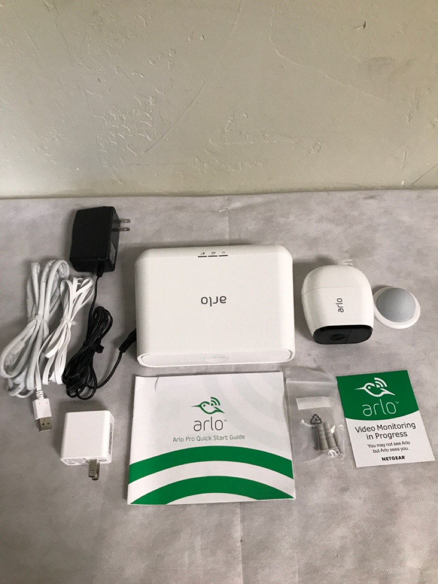 ARLO PRO 2 Very Good Mr. Pawn AZNV
