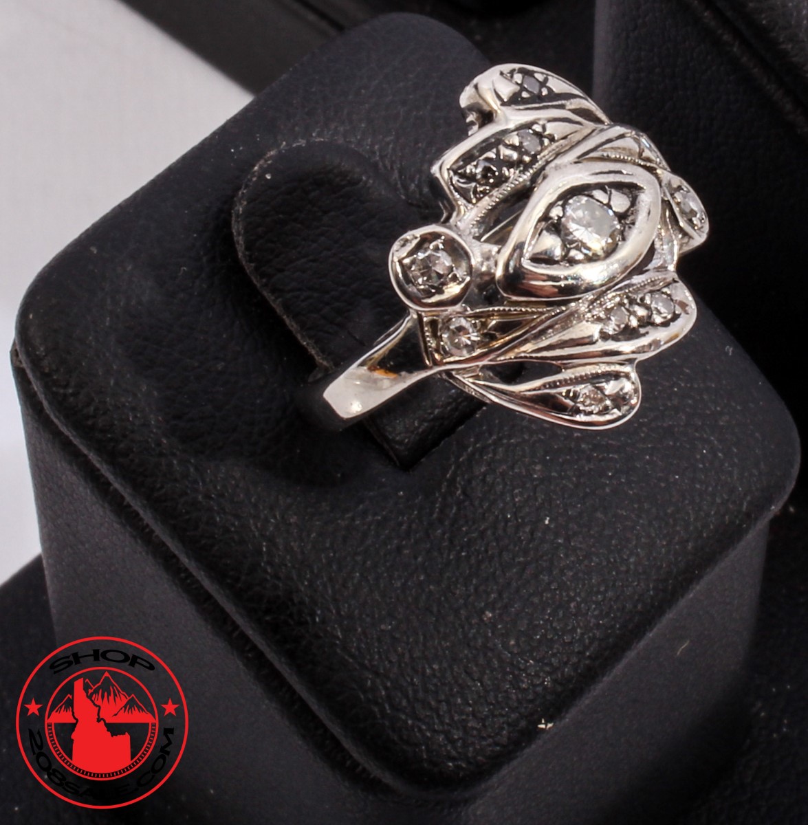 Lady's Vintage Ring 10 Diamonds .20 Carat T.W. 14K White