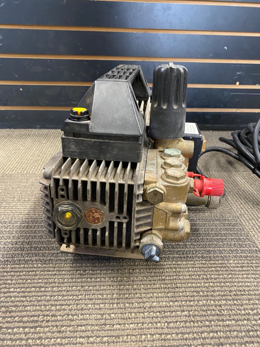 CAM 1500A Spray SemiPro 1450PSI Hand Carry (Electric Cold Water