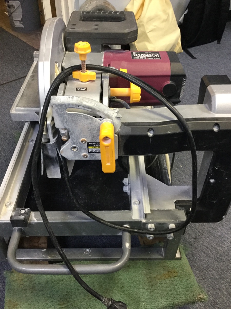 CHICAGO ELECTRIC Tile Saw 69275 Good Buya