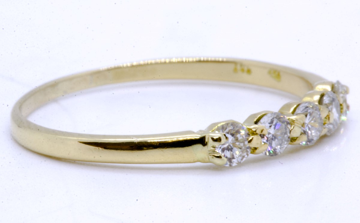 18K Solid Yellow Gold Floating Round Diamond 5Stone