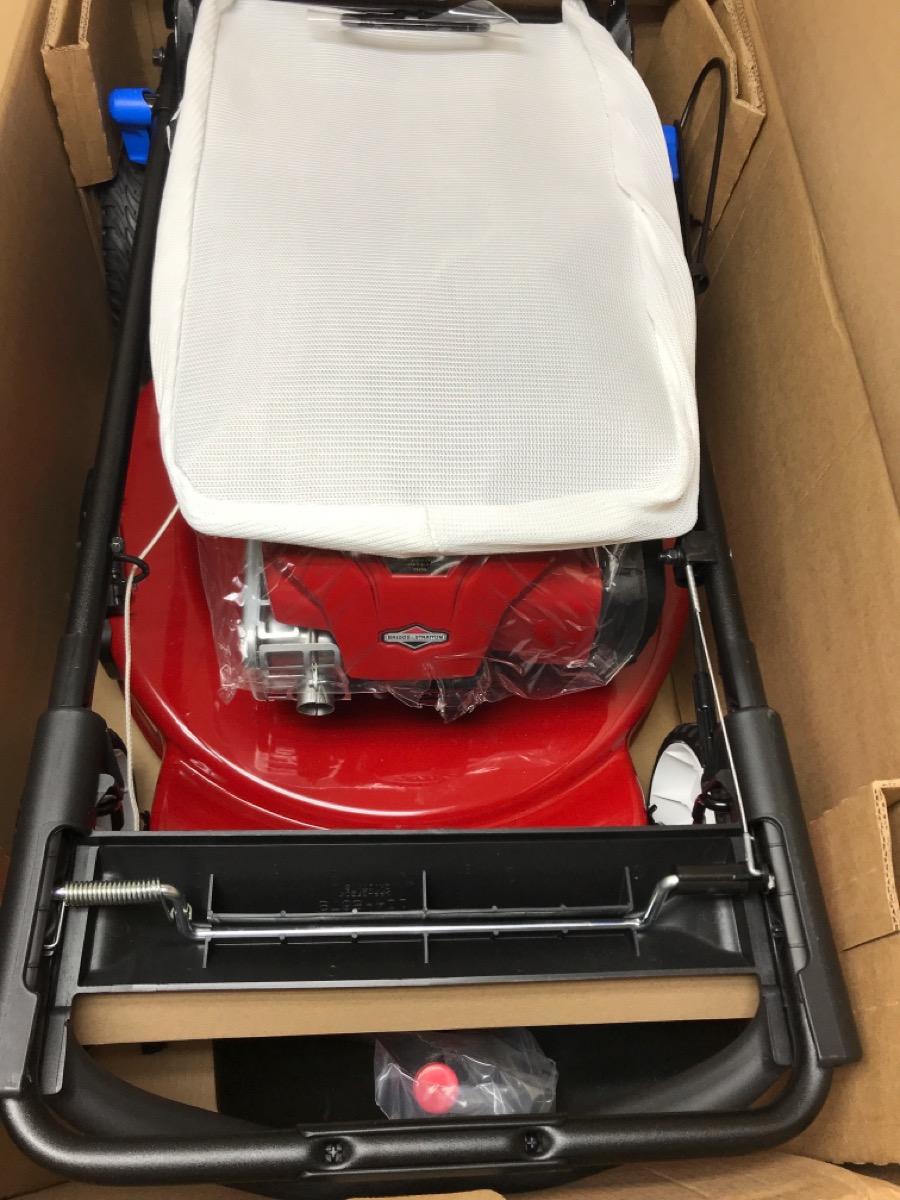 TORO 20340 22" SMARTSTOW® PERSONAL PACE® HIGH WHEEL MOWER (aeemln