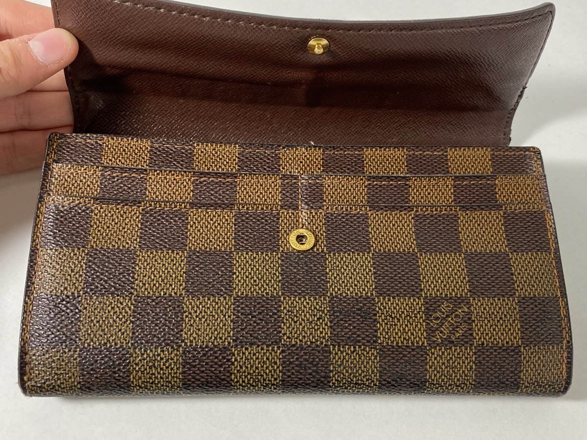 Louis Vuitton bifold wallet - clothing & accessories - by owner - apparel  sale - craigslist