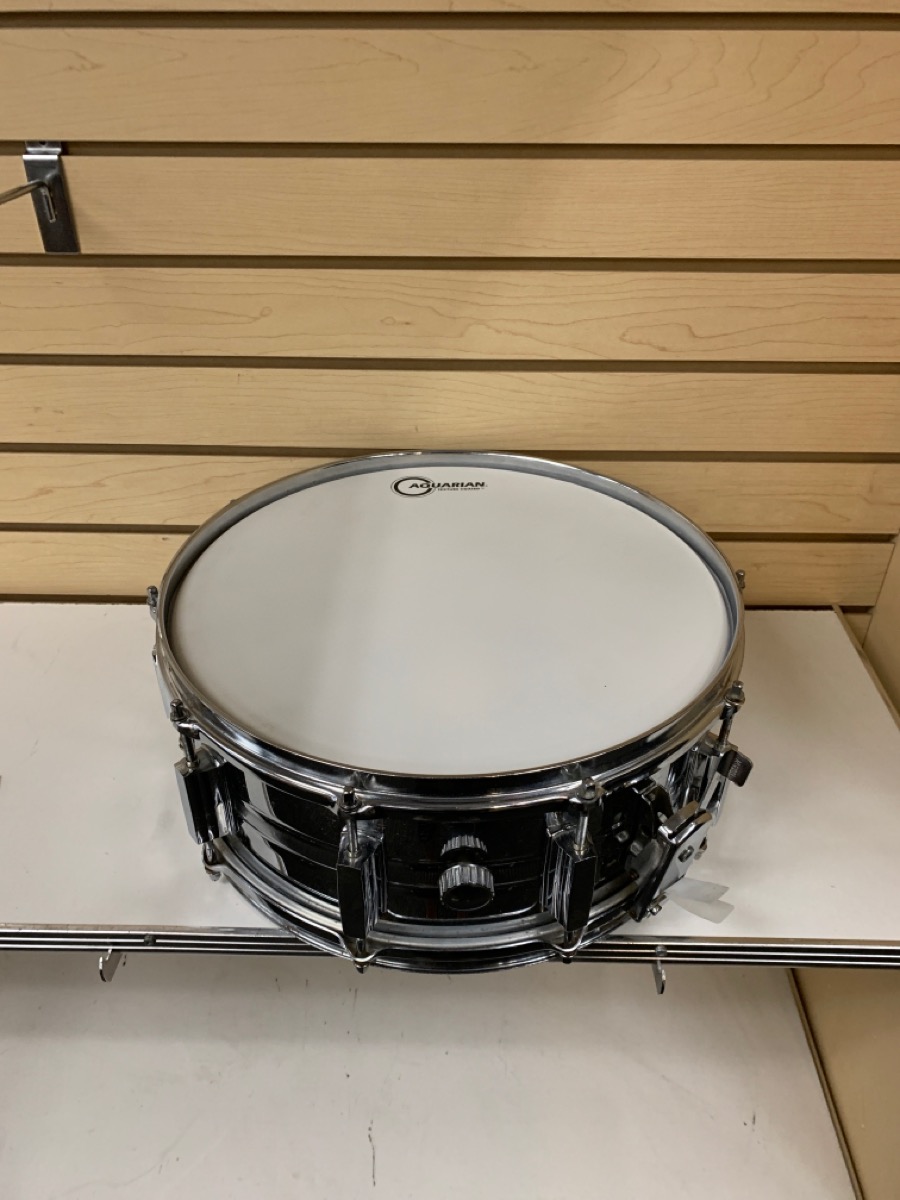 DW DRUMS AQUARIAN SNARE Good Greenbacks Ontario Canada