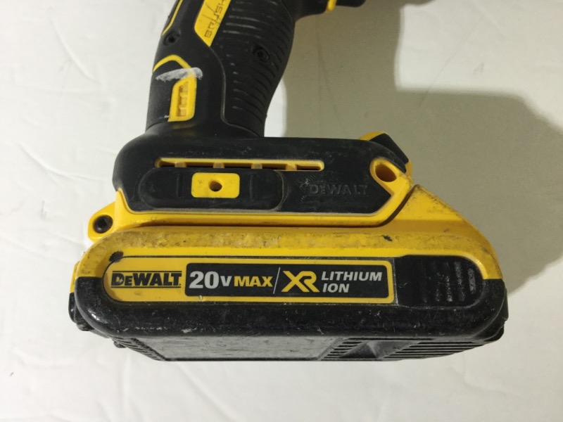 DeWalt Cordless Drill DCD996 Brushless 1/2" Chuck Size 20V Liion Good Carson Jewelry & Loan