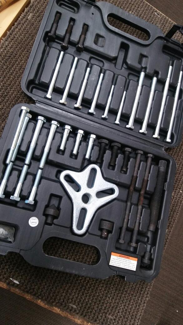 PITTSBURGH 62620 WHEEL PULLER SET Very Good Axel's Spokane