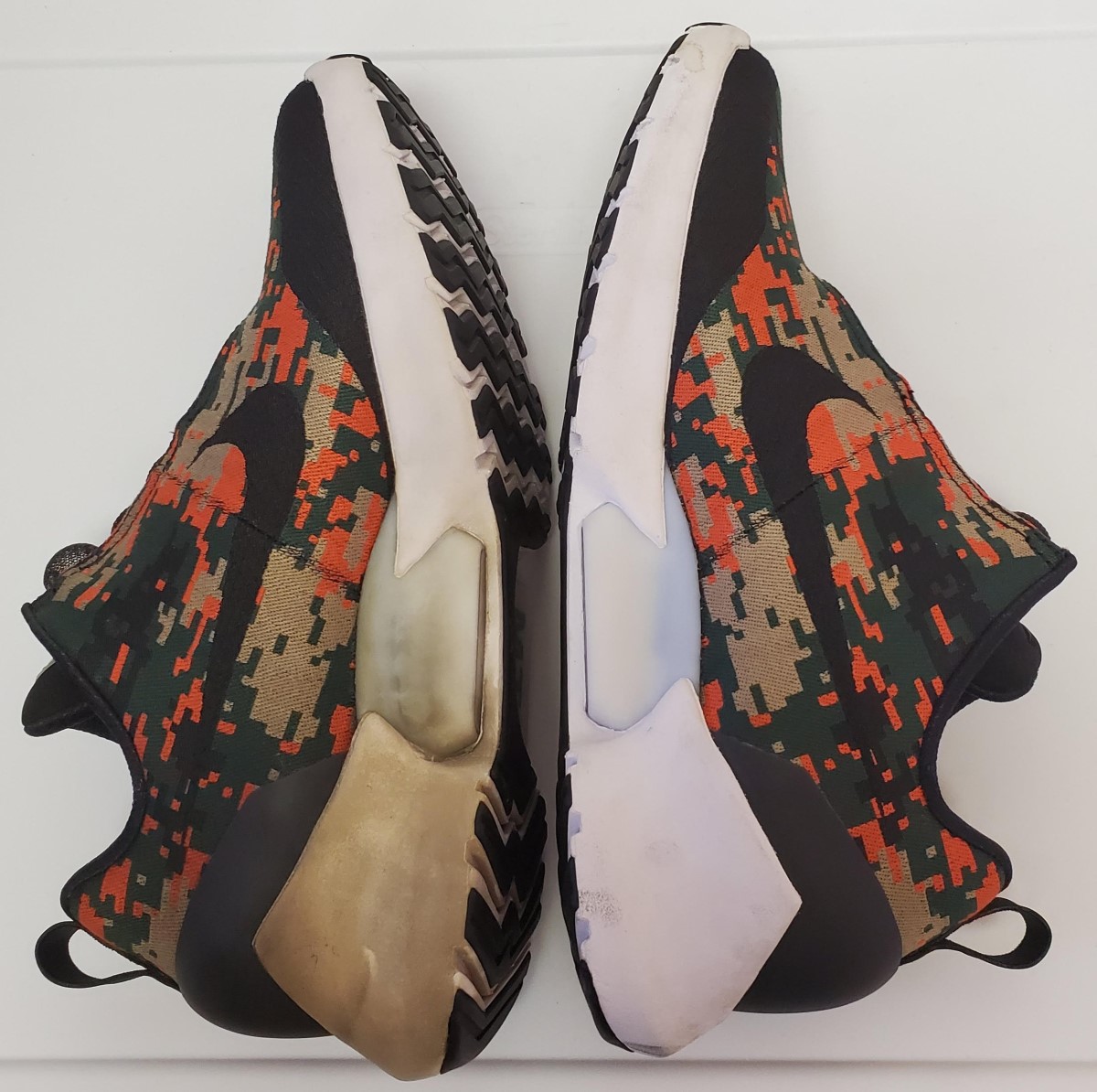 nike hyperadapt 1.0 team orange