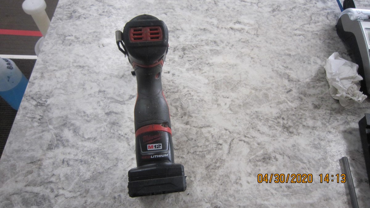 MILWAUKEE 240820 BARE TOOL AND BATTERY ONLY Good Axel's Spokane WA