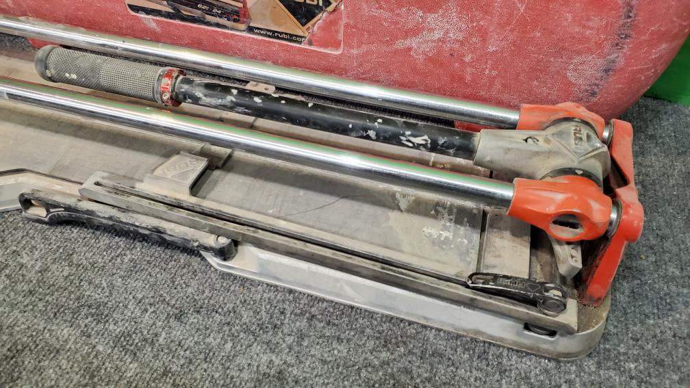 RUBI TOOLS SPEED-62 MAGNET with case 24" Tile Cutter Ref.14988 Very