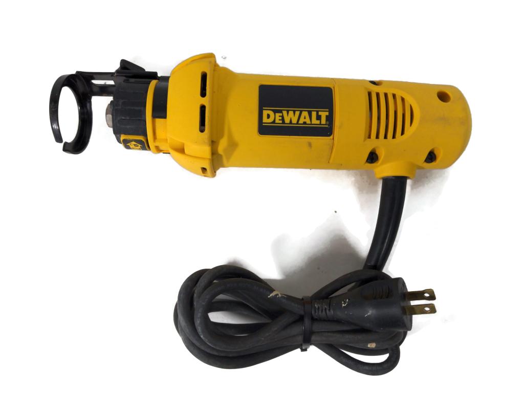 Dewalt DW660 Drywall Cutout Tool Very Good Heartland Pawnbrokers