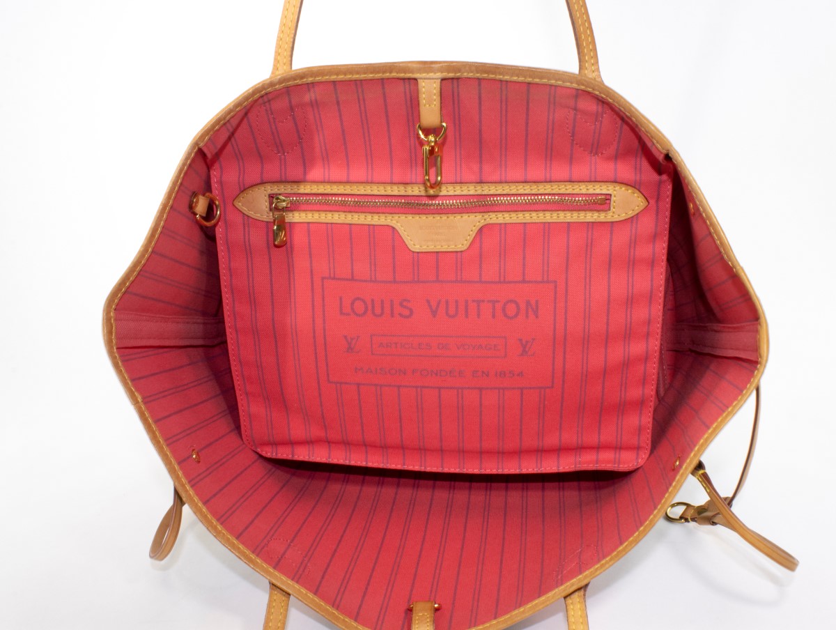 Wird die Louis Vuitton Neverfull eingestellt oder auf die Warteliste  gesetzt werden? – l'Étoile de Saint Honoré