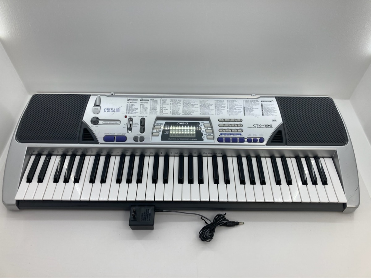 Casio CTK-496 61 Full-Size Key Built-In Speakers LCD 100 Song Bank MIDI