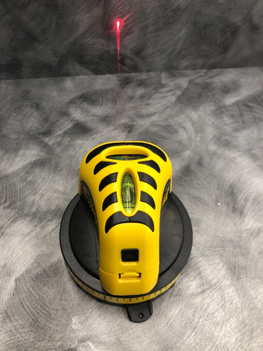 STRAIGHT LINE LASER LEVEL 120 Very Good Axel