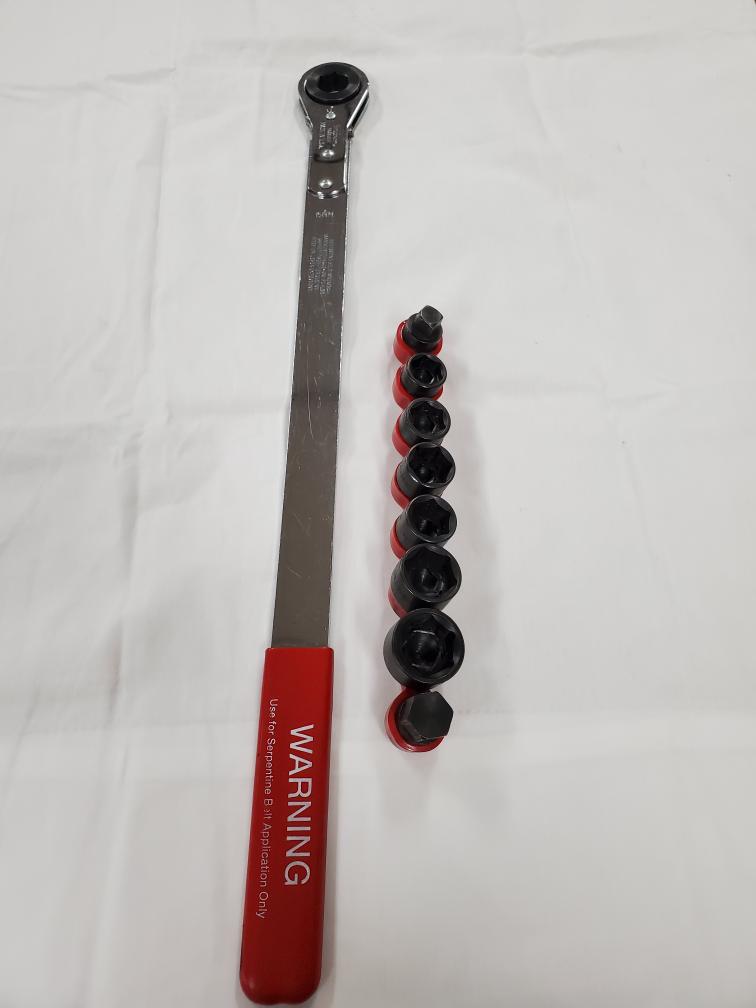 SNAPON YA9350B1, Serpentine belt wrench with 8 adapters Very Good