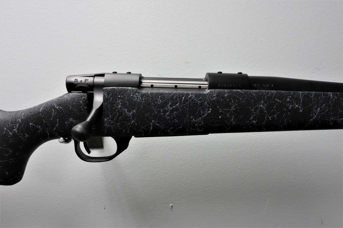 WEATHERBY VANGUARD .308 Winchester 24" Fluted Barrel Wilderness Black