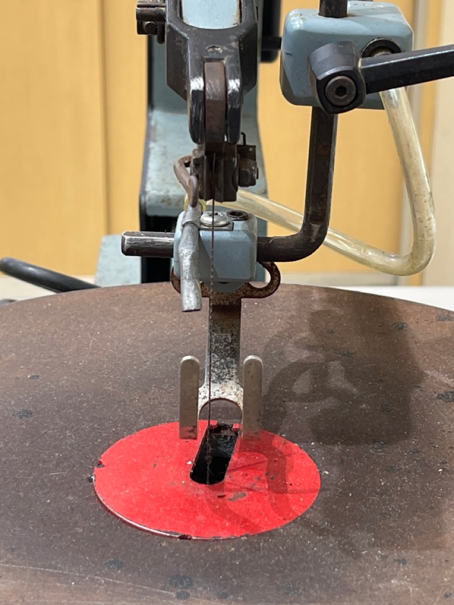 DELTA TOOLS SCROLL SAW 40560 Very Good Buya