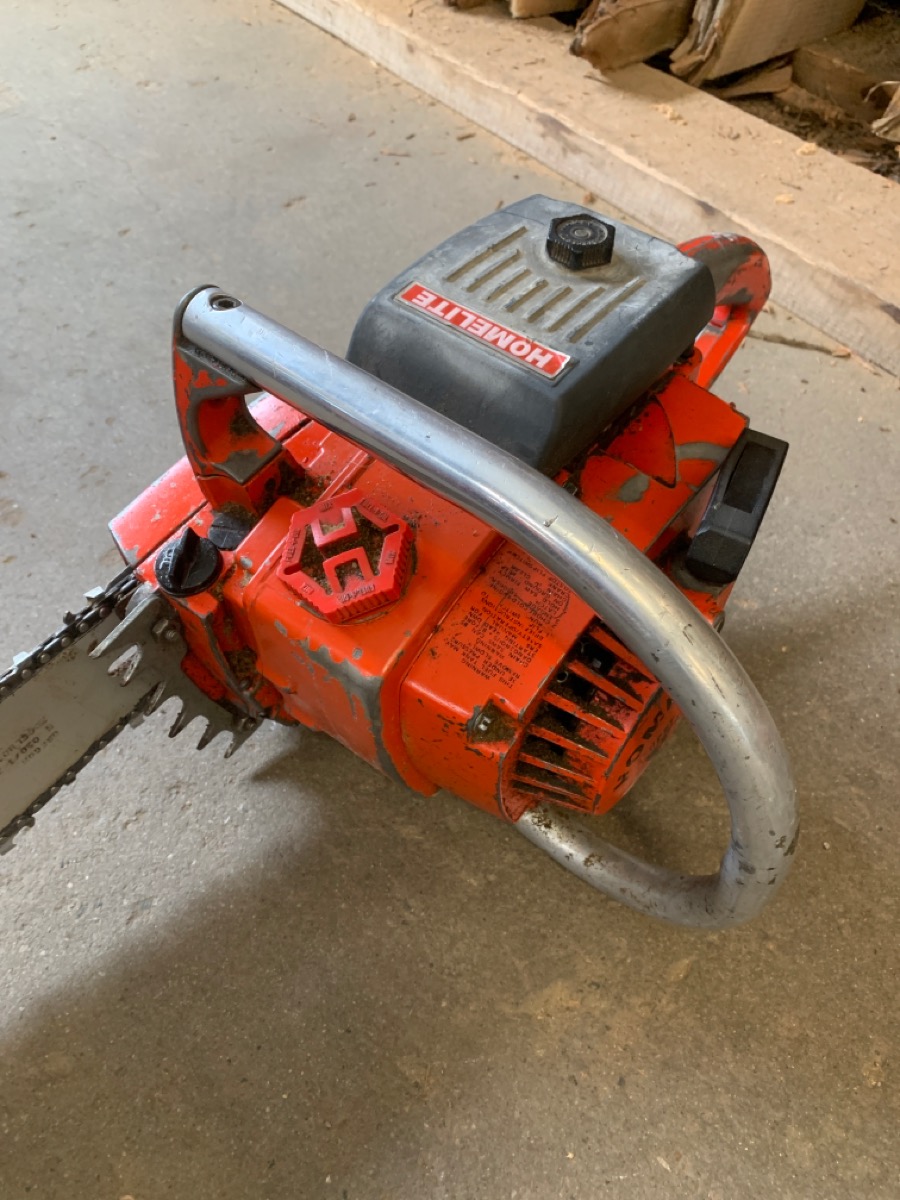 HOMELITE SUPER XL 2 STROKE GAS POWERED CHAINSAW Good Idaho Pawn