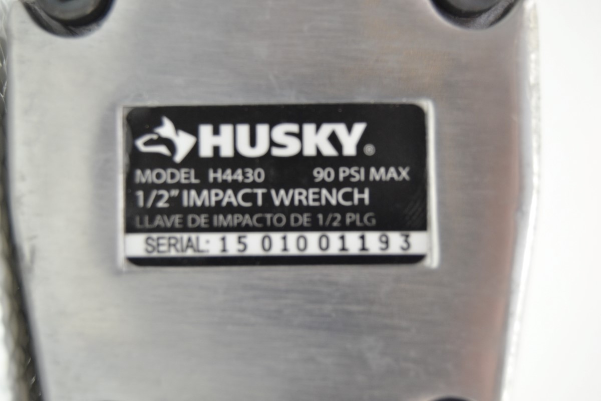 HUSKY TOOLS H4430 1/2" Air Impact Wrench 300 FtLBS Torque Very Good First Coast Pawn & More