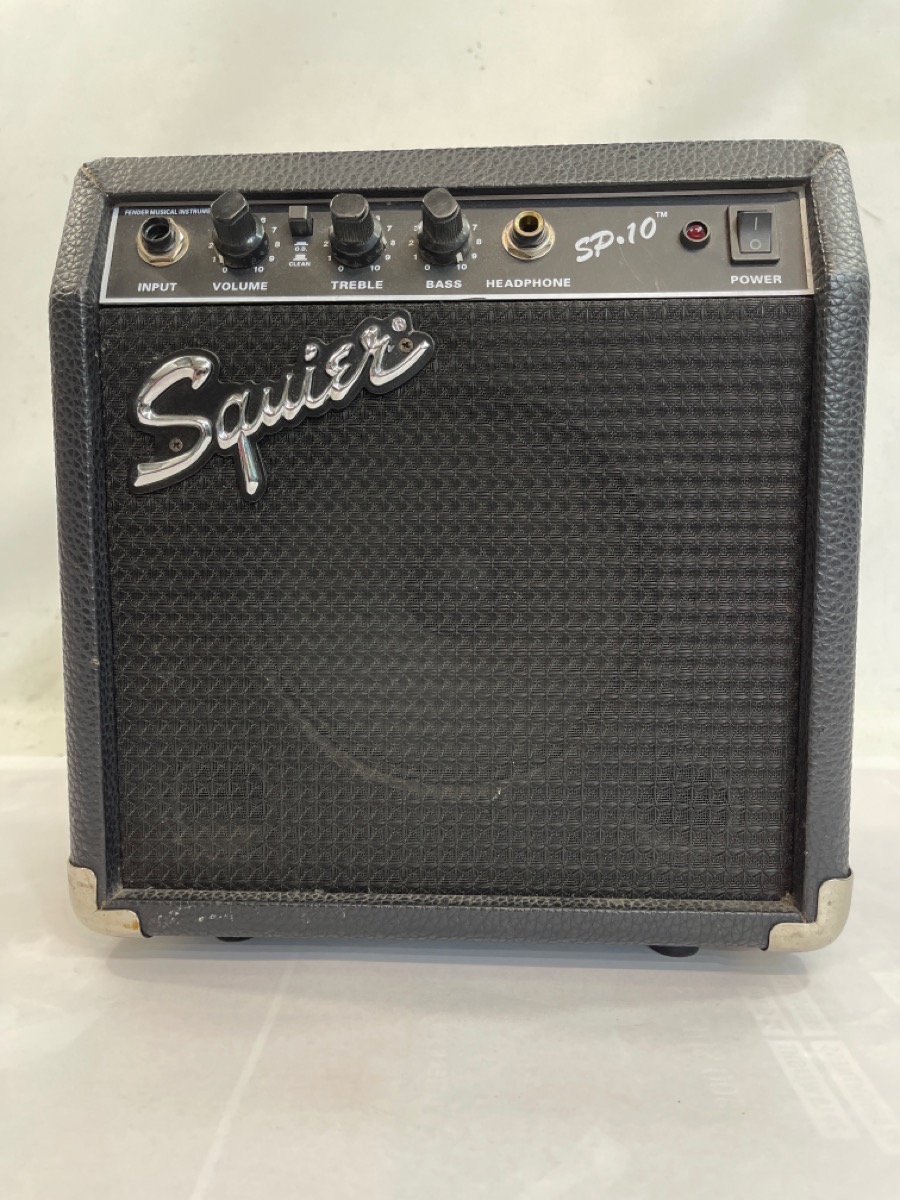 SQUIER SP10 BY FENDER, PORTABLE ELECTRIC GUITAR AMPLIFIER (mejp) Very