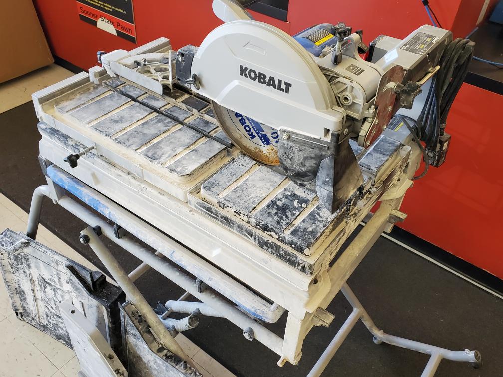 Kobalt 10in 15Amp Wet Sliding Table Tile Saw with Stand Very Good