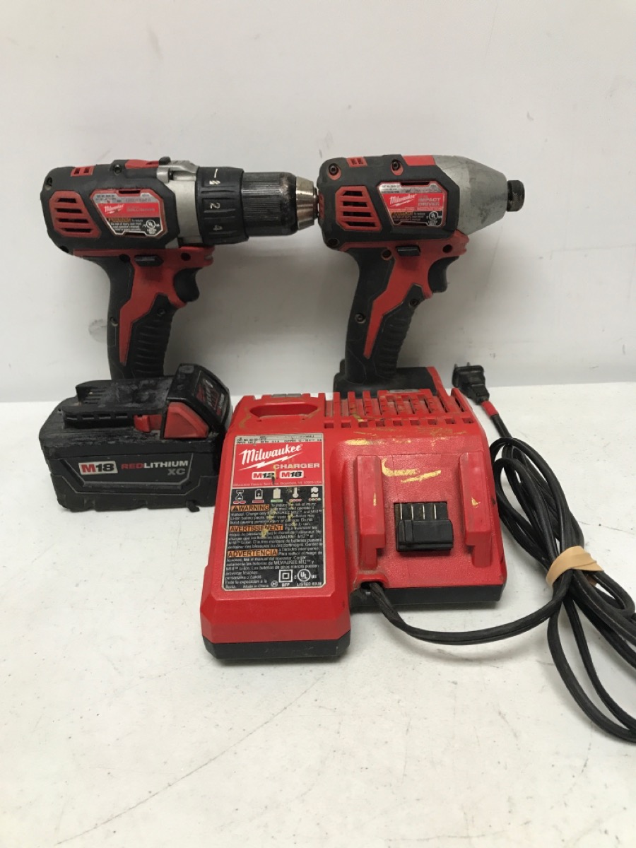 MILWAUKEE 269122 18V Drill/Driver, Impact/Driver Combo Kit (ye) Good