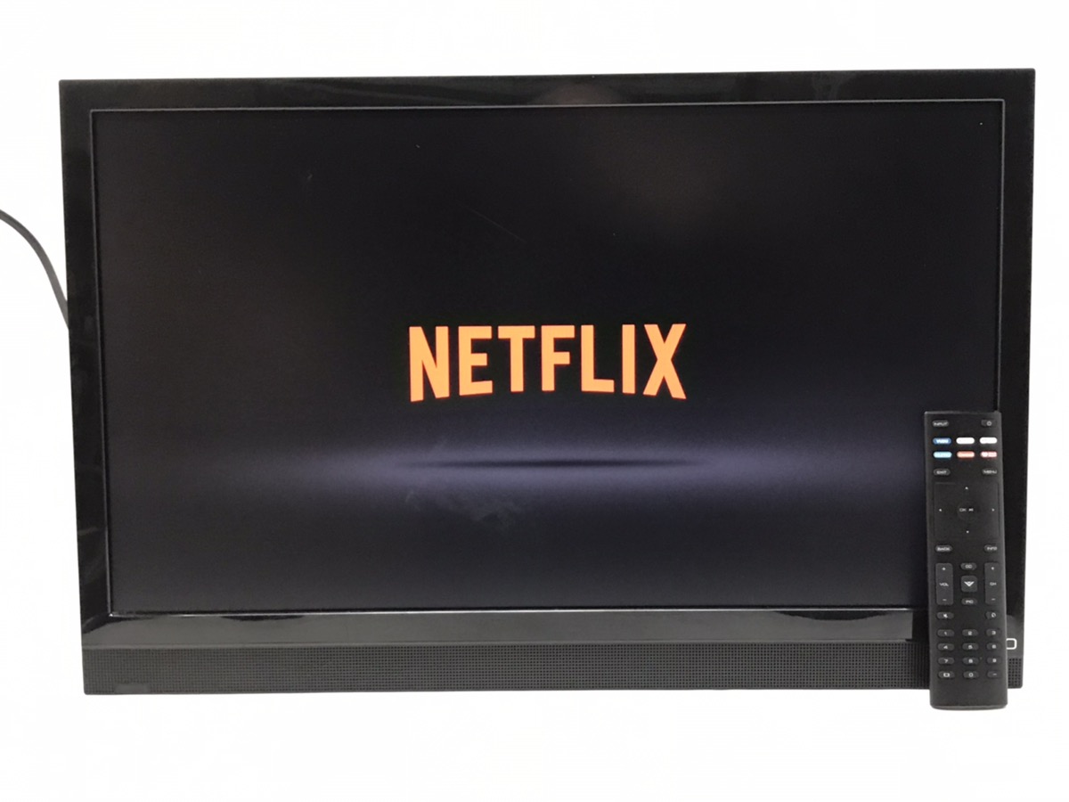 Vizio E241A1 24" 1080p Razor LED Smart TV W/Remote Good Heartland