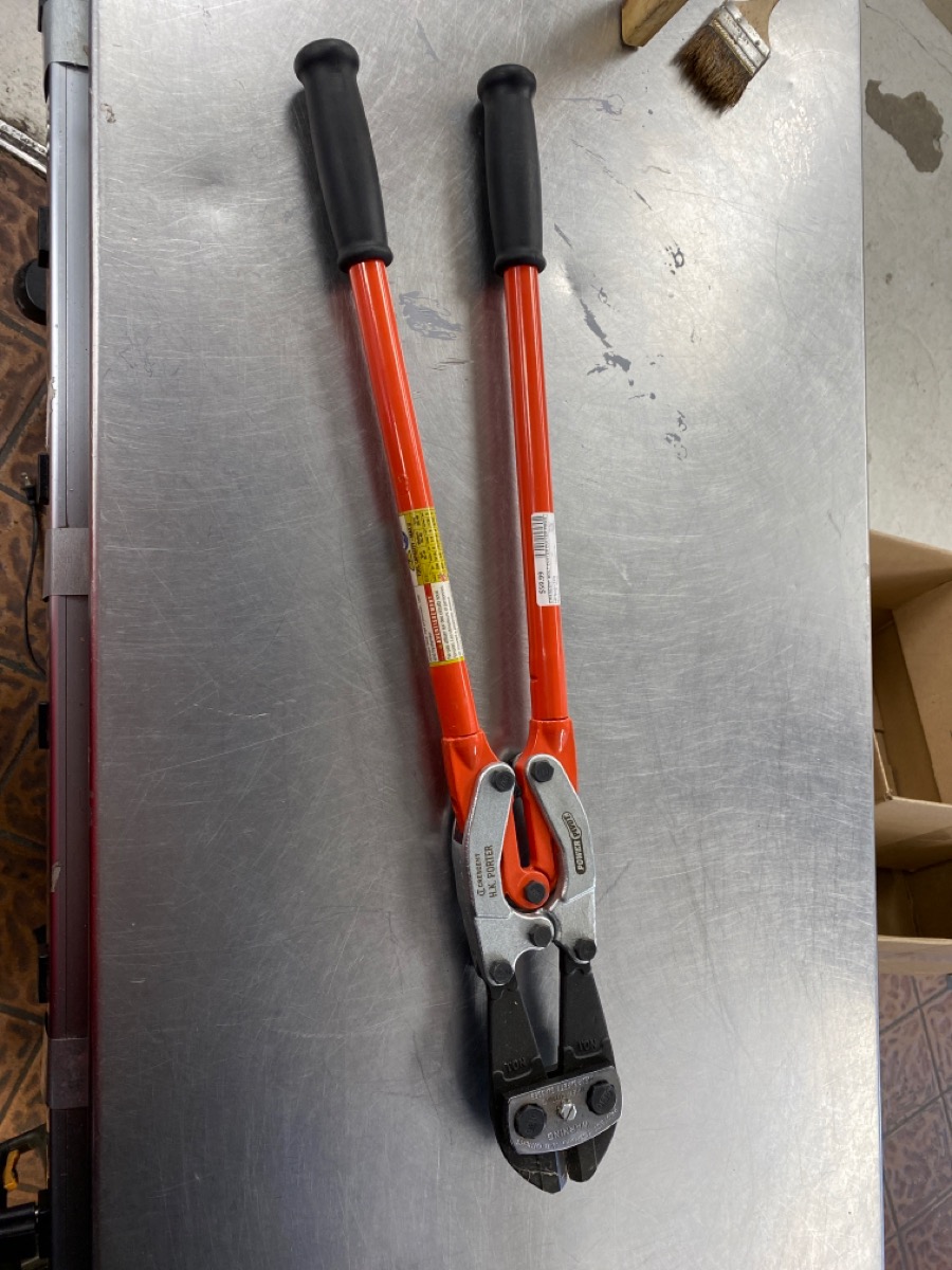 CRESCENT BOLT CUTTER POWER PIVOT Very Good Buya