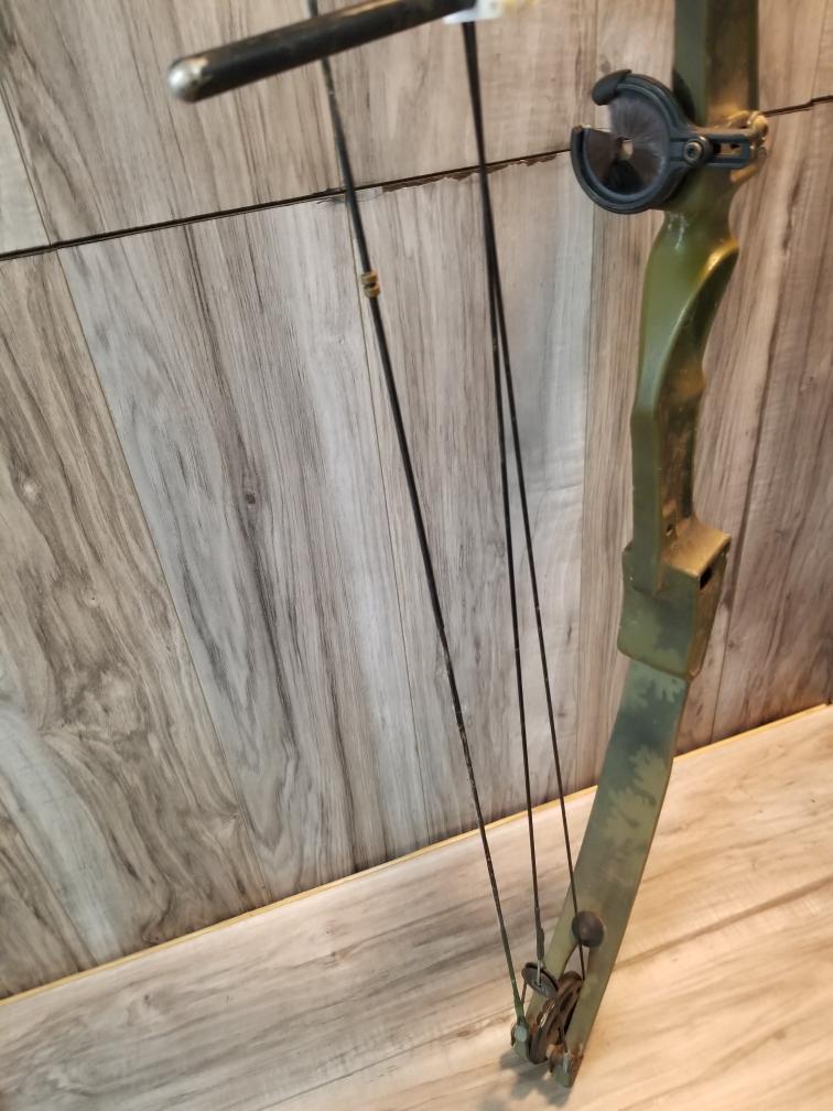 BEAR ARCHERY MAGNUM HUNTER Acceptable Buya