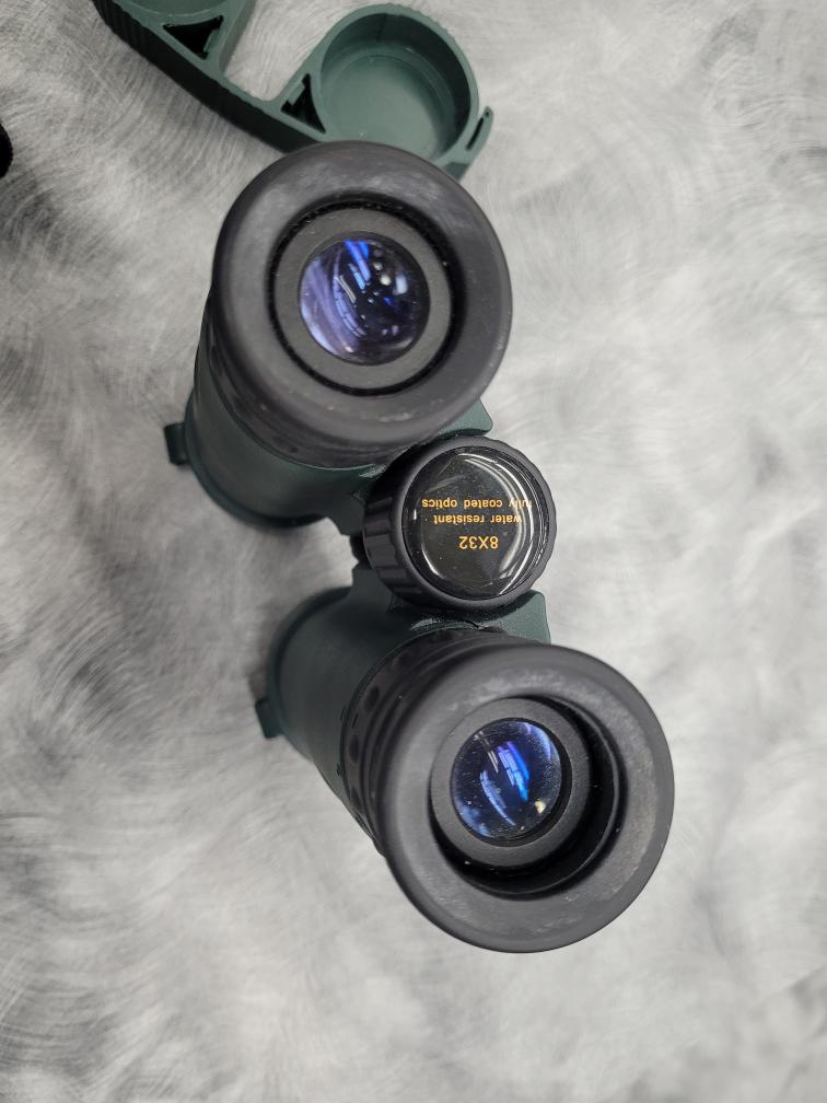 BURRIS LANDMARK 8X32 ROOF PRISM BINOCULARS IN CASE Good Axel's