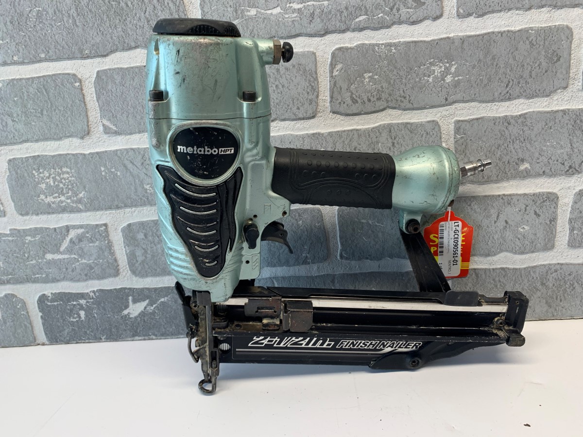 METABO HTP NT65M2 21/2" air finish nailer Very Good Garden City