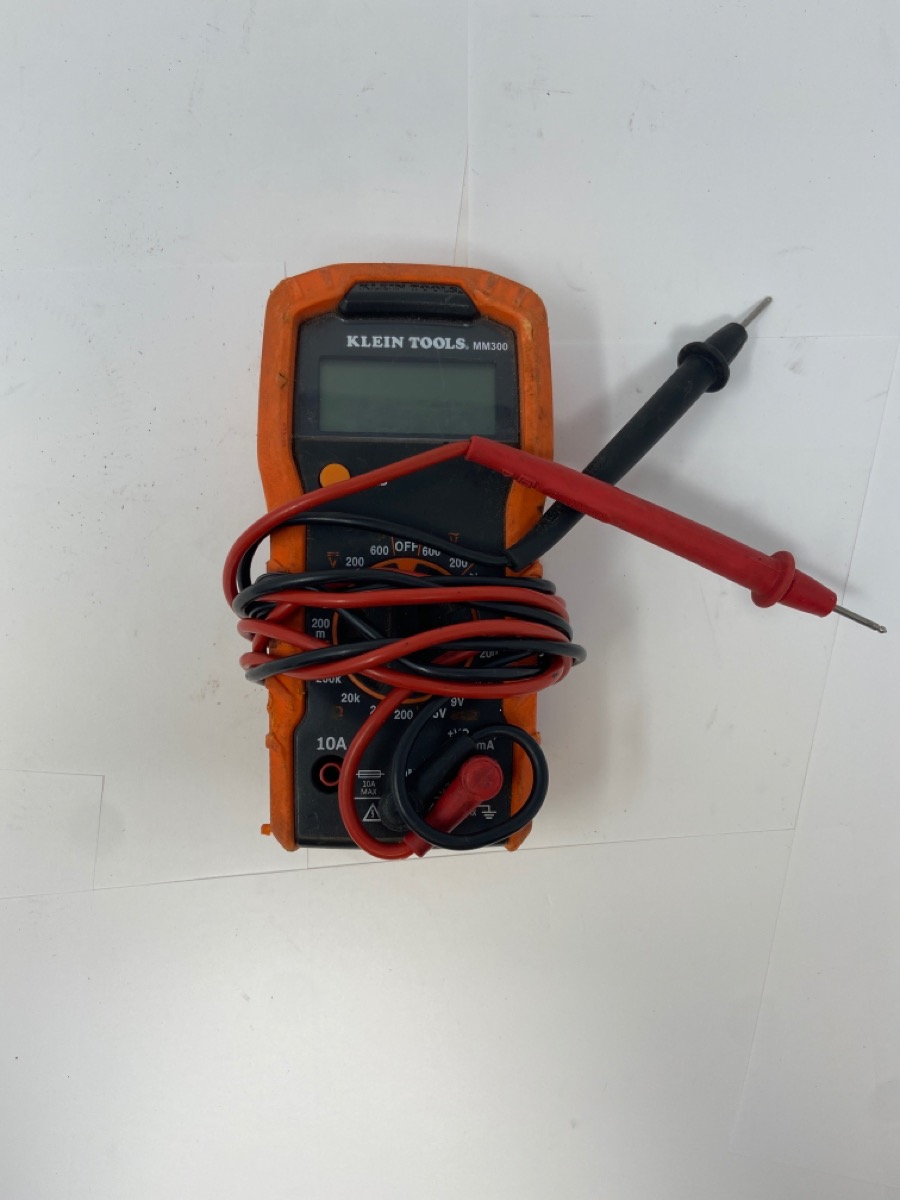 KLEIN TOOLS MM300 MULIMETER, DIGITAL MANUALRANGING VOLTMETER(MELLP