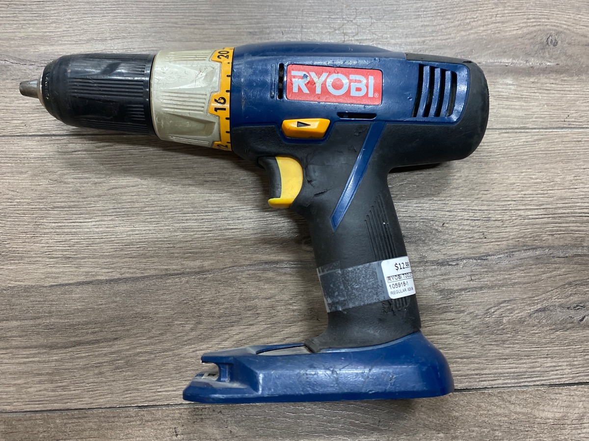 RYOBI TOOLS CORDLESS DRILL P204 