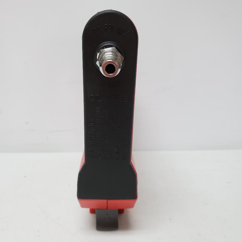 CRAFTSMAN CMPCS38 3/8" Stapler Gun 18 Gauge (mect) Very Good Sharp