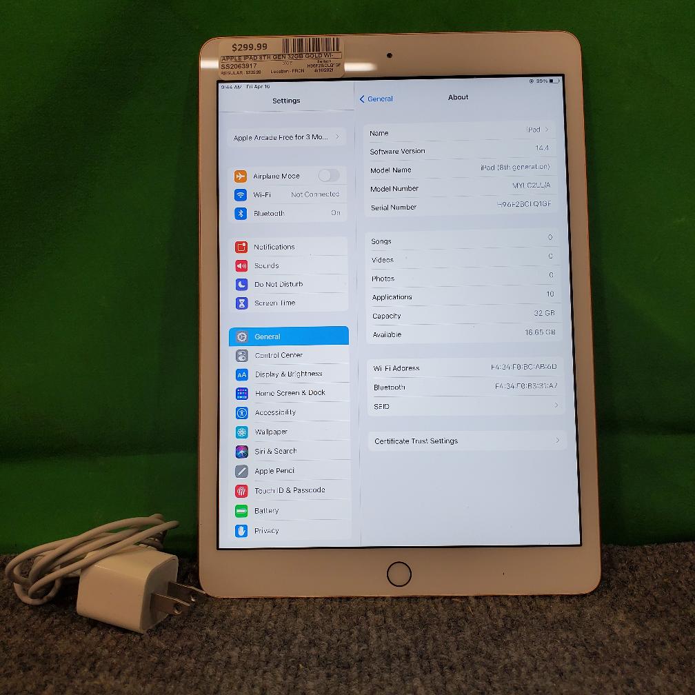 Apple iPad 8th Gen 32GB Gold Wi-Fi MYLC2LL/A (Latest Model) Very Good ...