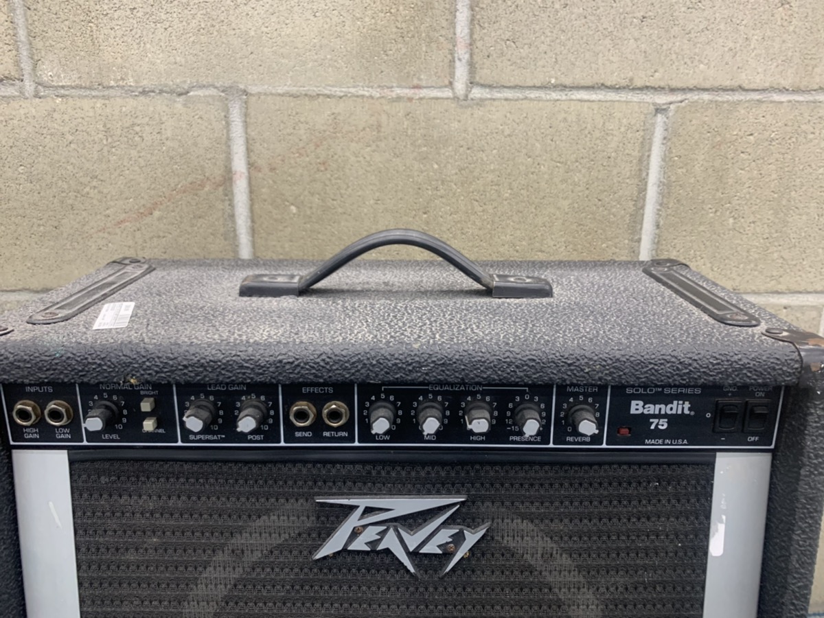 PEAVEY BANDIT 75 DUAL CHANNEL SWITCHABLE Acceptable Buya