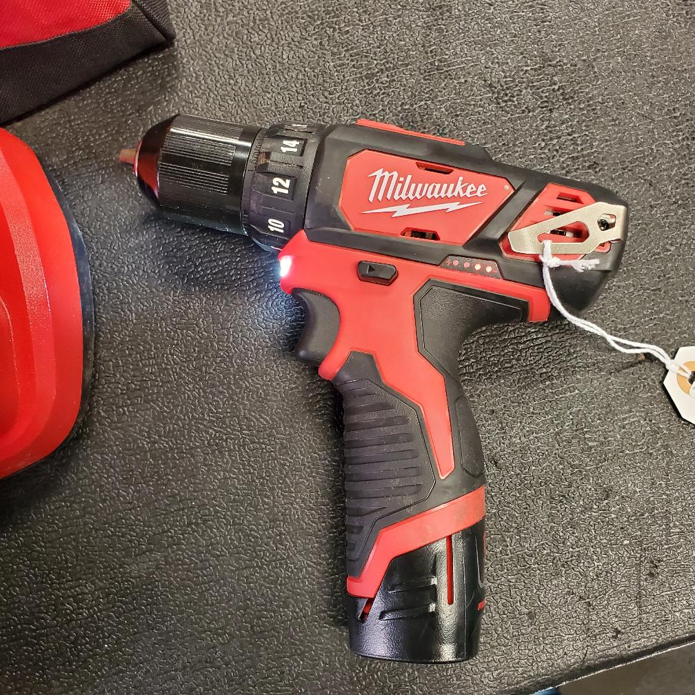 MILWAUKEE TOOL 2407-20 AND 2462-20 COMBO Good | Top Gun Pawn | Spring | TX