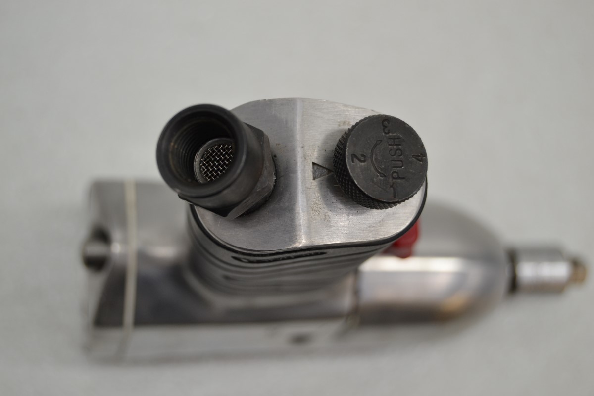 HUSKY TOOLS H4430 1/2" Air Impact Wrench 300 FtLBS Torque Very Good First Coast Pawn & More