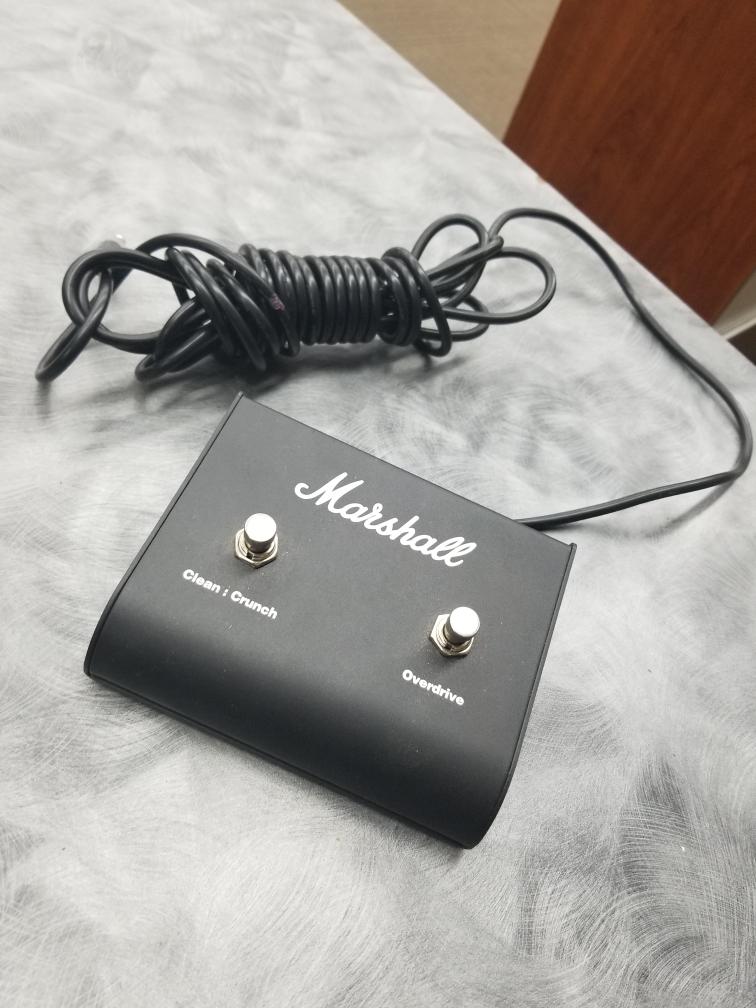 MARSHALL 2 SWITCH FX PEDAL PEDL90010 Like New Axel