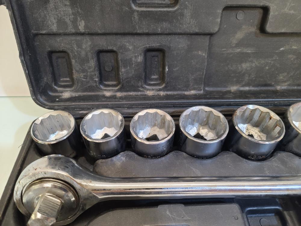 Pittsburgh 20pc Jumbo Socket Set 3/4" Drive Complete Good Capitol City Pawn & Jewelry Topeka