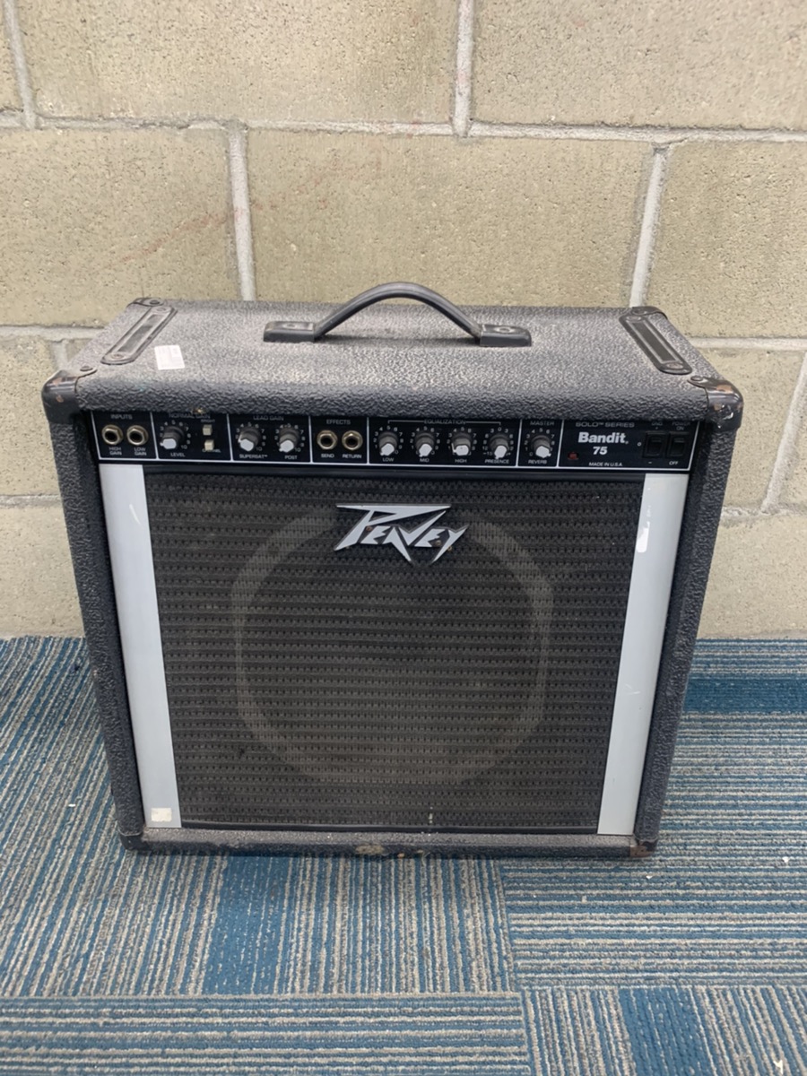 PEAVEY BANDIT 75 DUAL CHANNEL SWITCHABLE Acceptable Buya