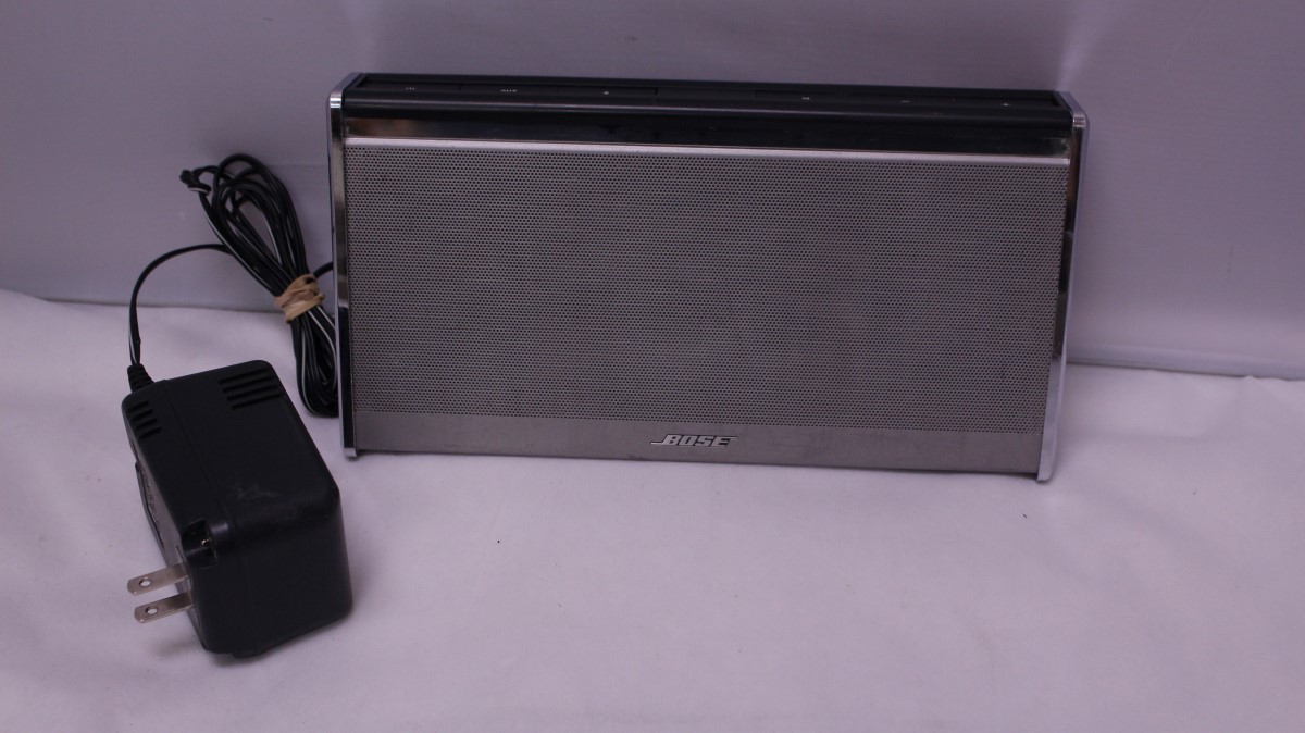 BOSE SOUNDLINK 404600 Acceptable Mr. Pawn AZNV