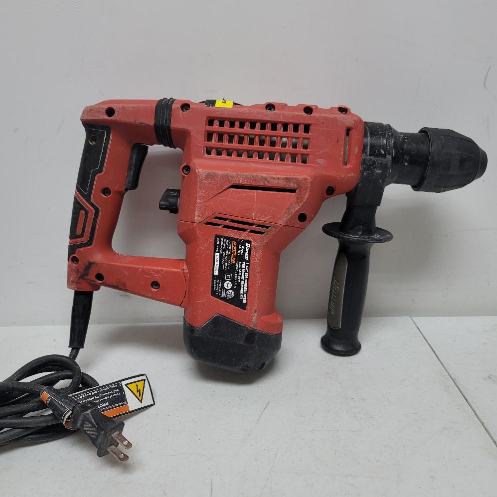 BAUER TOOLS 10 AMP SDS PLUSTYPE VARIABLE SPEED ROTARY HAMMER 1641EB