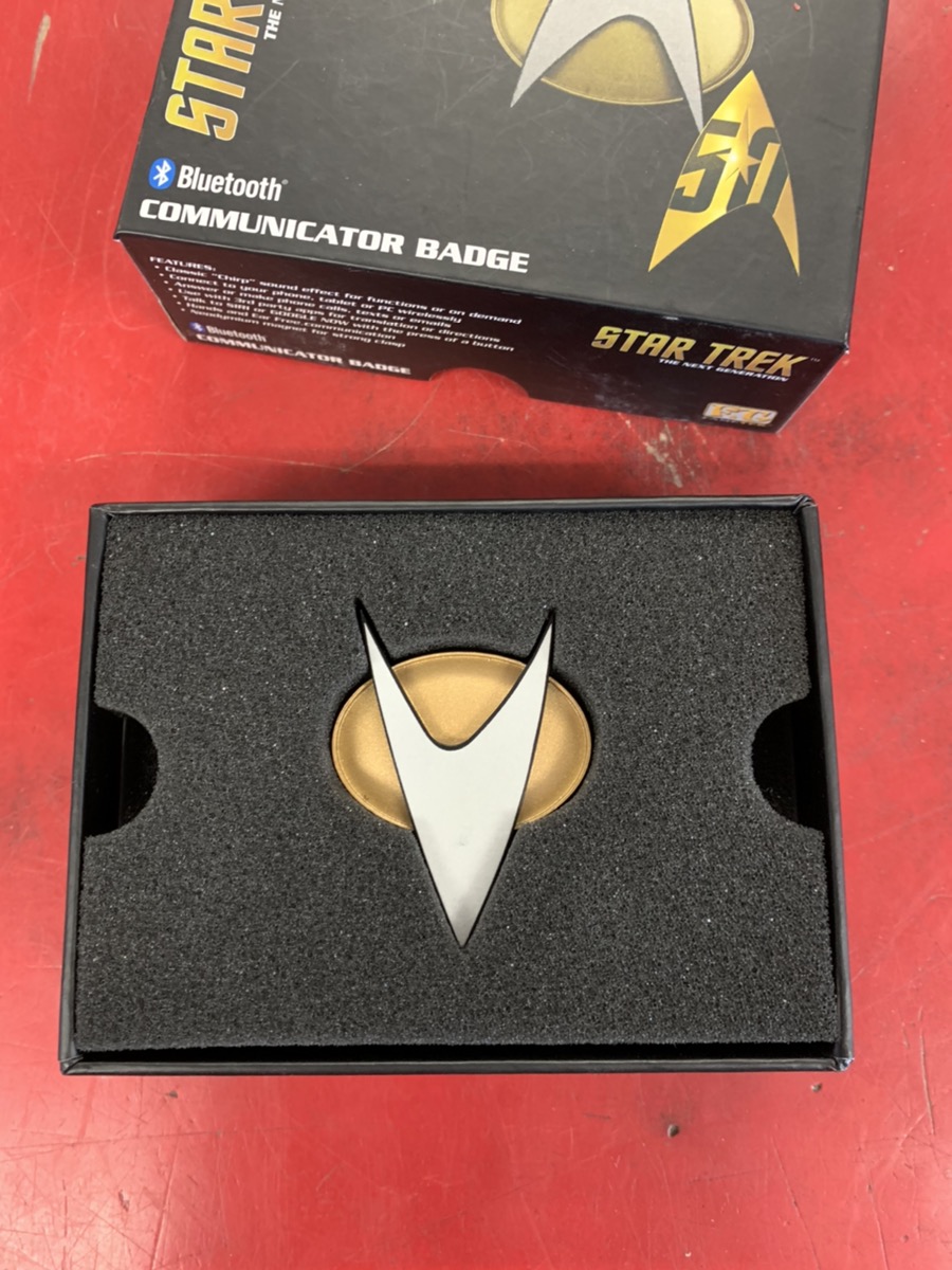 FAMETEK STAR TREK TNG BLUETOOTH COMMUNICATOR BADGE 50TH ANNIVERSARY ...