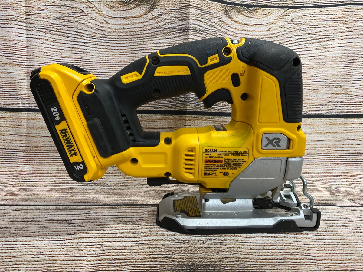 DEWALT DCS334 - 20V MAX XR CORDLESS BRUSHLESS JIGSAW WITH 2AH BATTERY ...