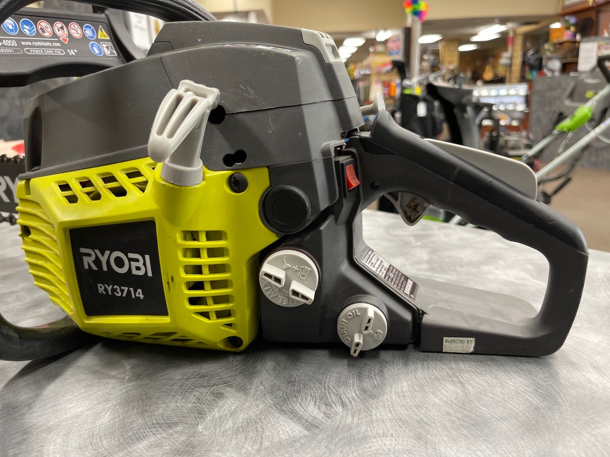 RYOBI RY3714 14" GASOLINE CHAINSAW Good Axel